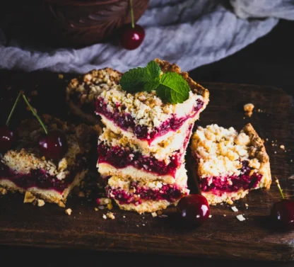 Fruit Crumble Bars